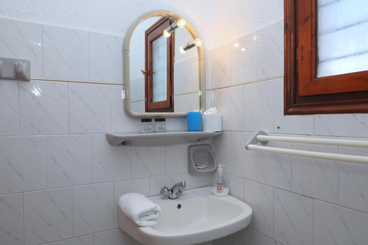 Korali Stafilos Apartment