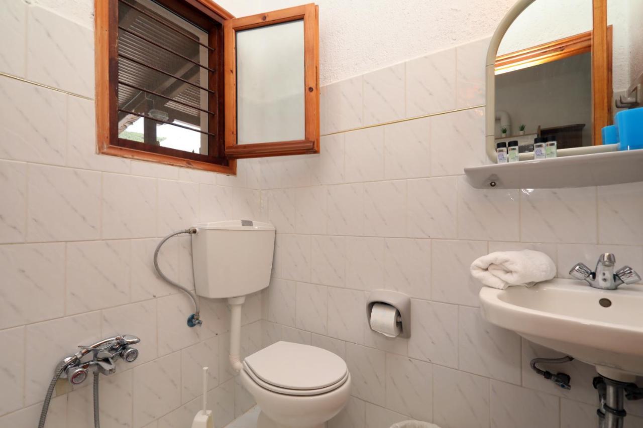 Korali Stafilos Apartment