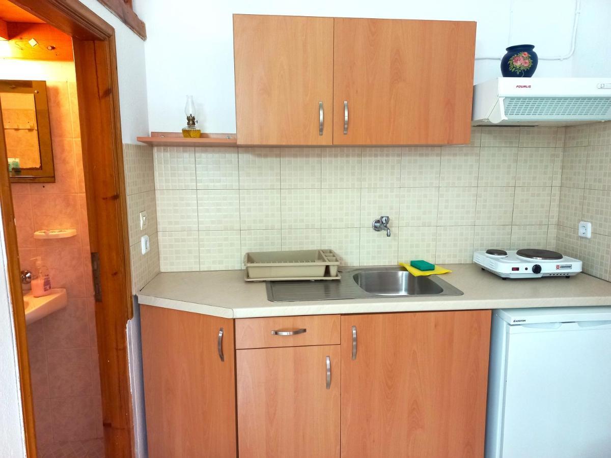 Apartment Korali Stafilos